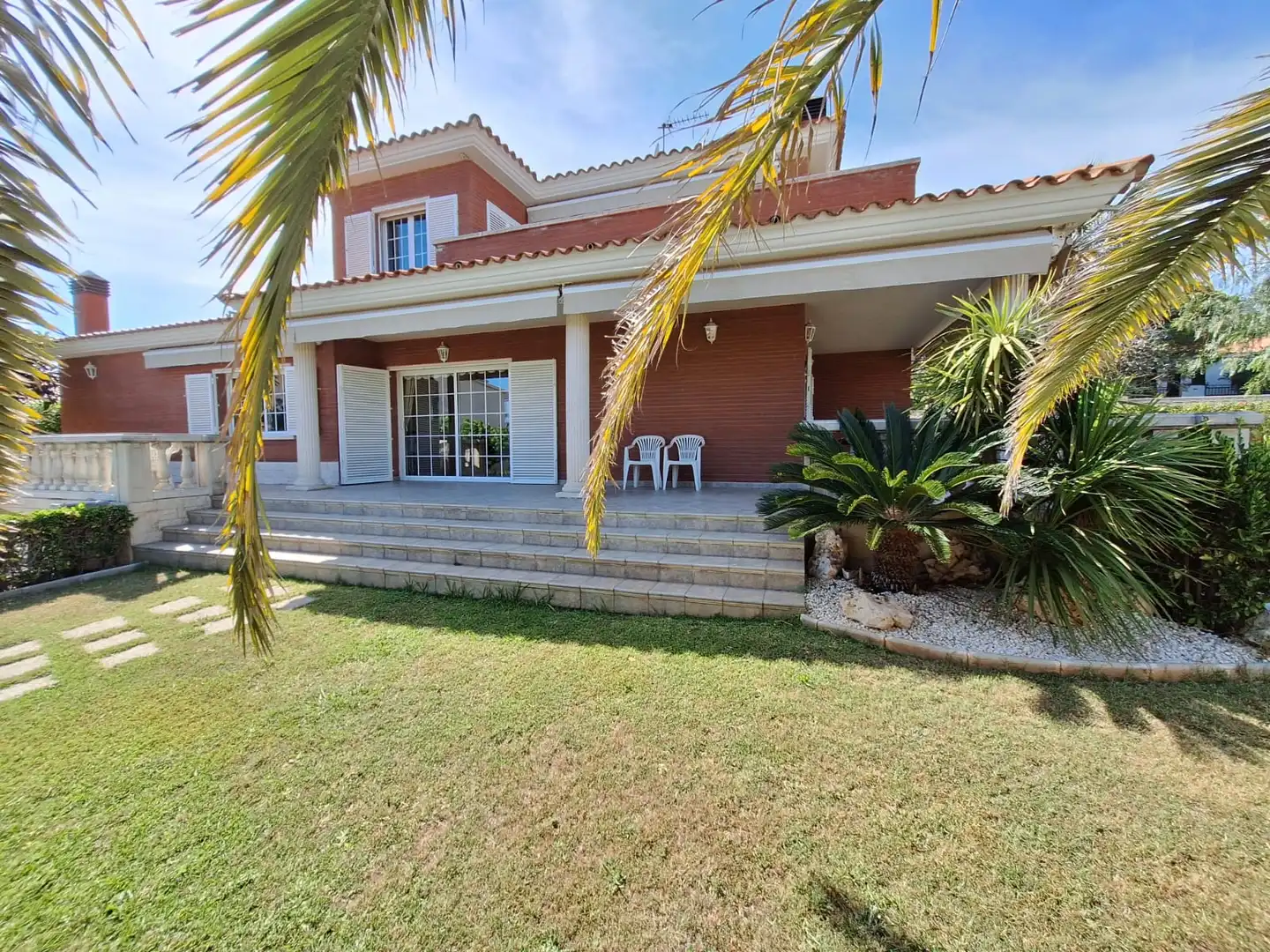 Exterior view of Houses for sale in El Vendrell  with Heating, Private garden and Terrace