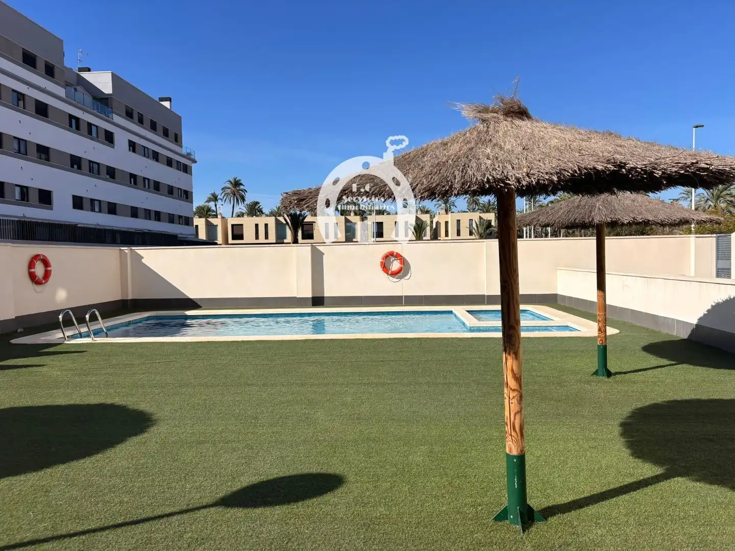 Piscina de Pis en venda en Elche / Elx amb Aire condicionat, Terrassa i Piscina