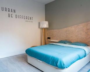 Dormitori de Casa o xalet per a compartir en  Madrid Capital amb Aire condicionat i Terrassa