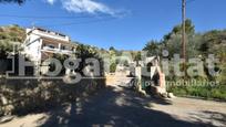 Vista exterior de Casa o xalet en venda en Pedralba amb Calefacció, Jardí privat i Terrassa
