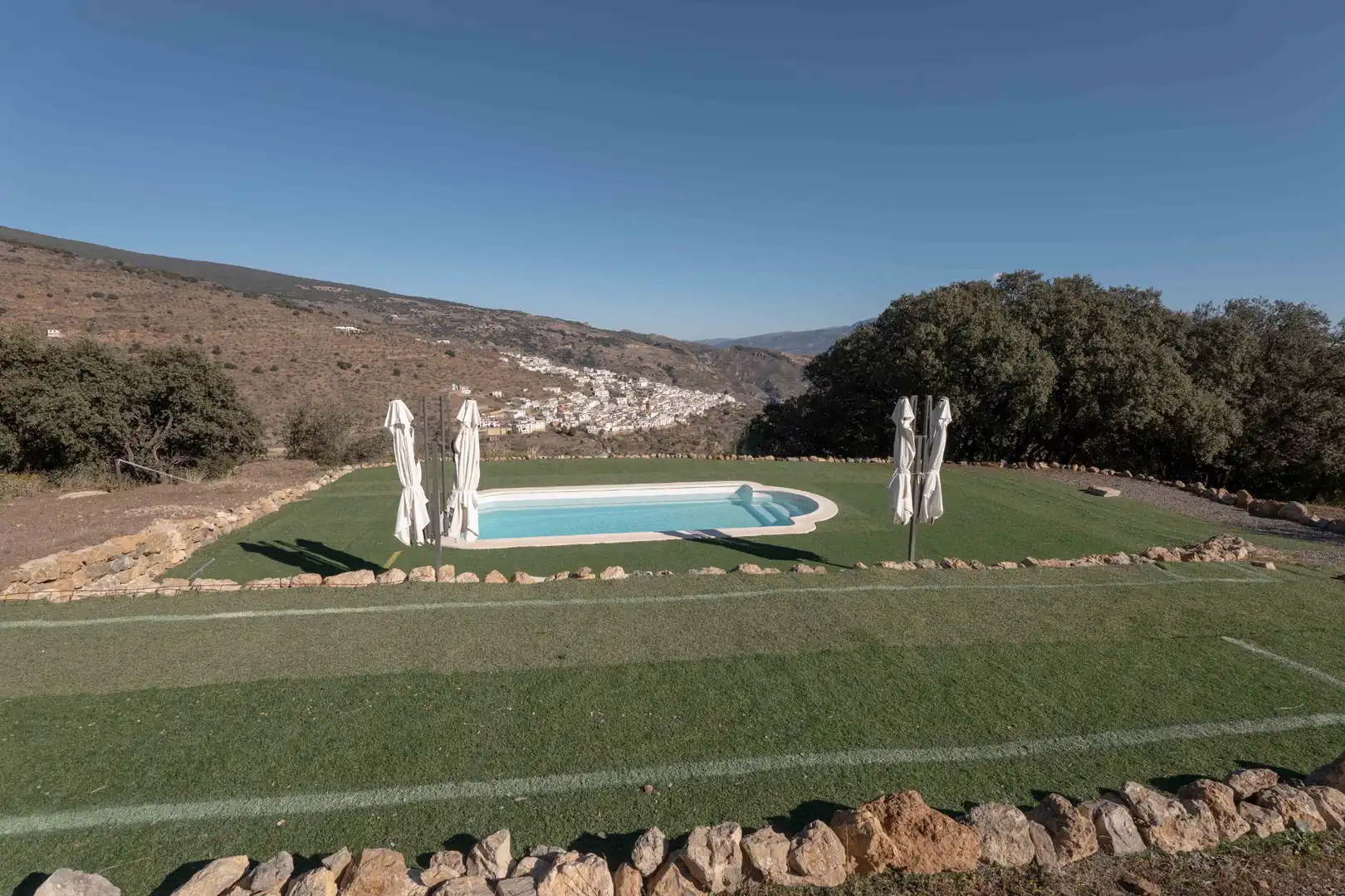 Piscina de Finca rústica en venta en Nevada con Aire acondicionado, Jardín privado y Terraza