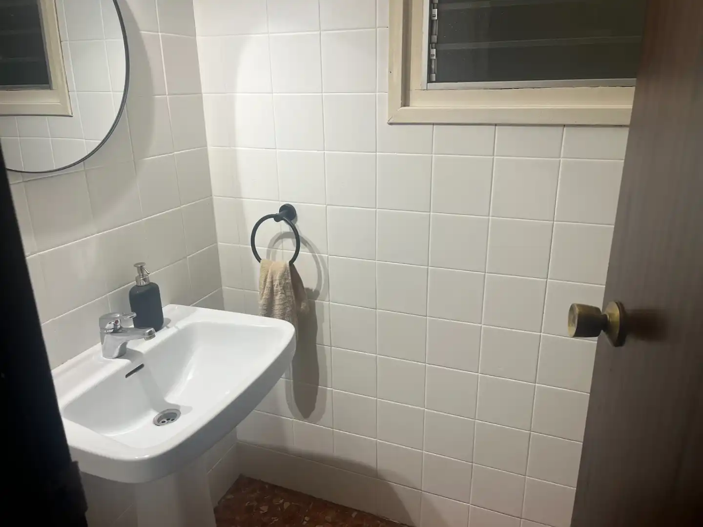 Baño de Piso en venta en Barberà del Vallès con Aire acondicionado, Calefacción y Amueblado