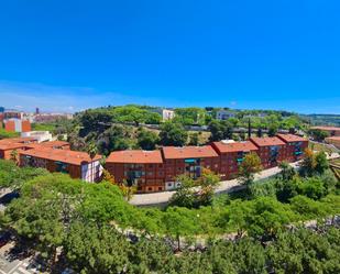 Exterior view of Flat for sale in  Barcelona Capital  with Air Conditioner, Heating and Oven