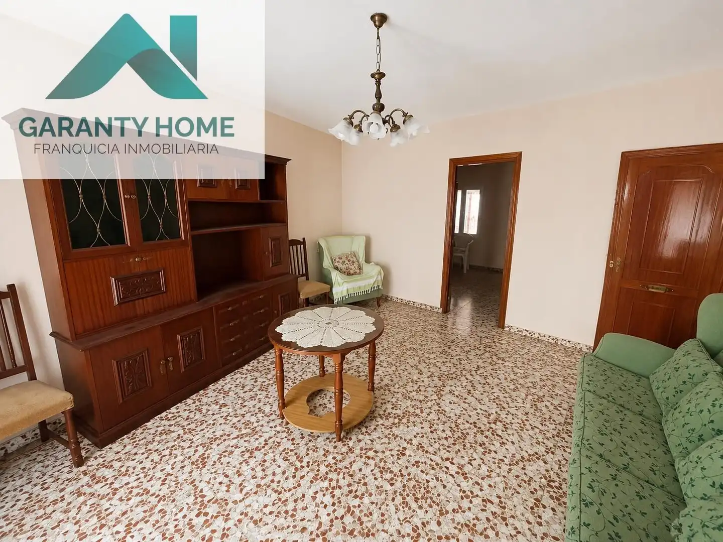 Vista exterior de Casa o chalet en venta en Fuensanta de Martos con Terraza, Trastero y Amueblado