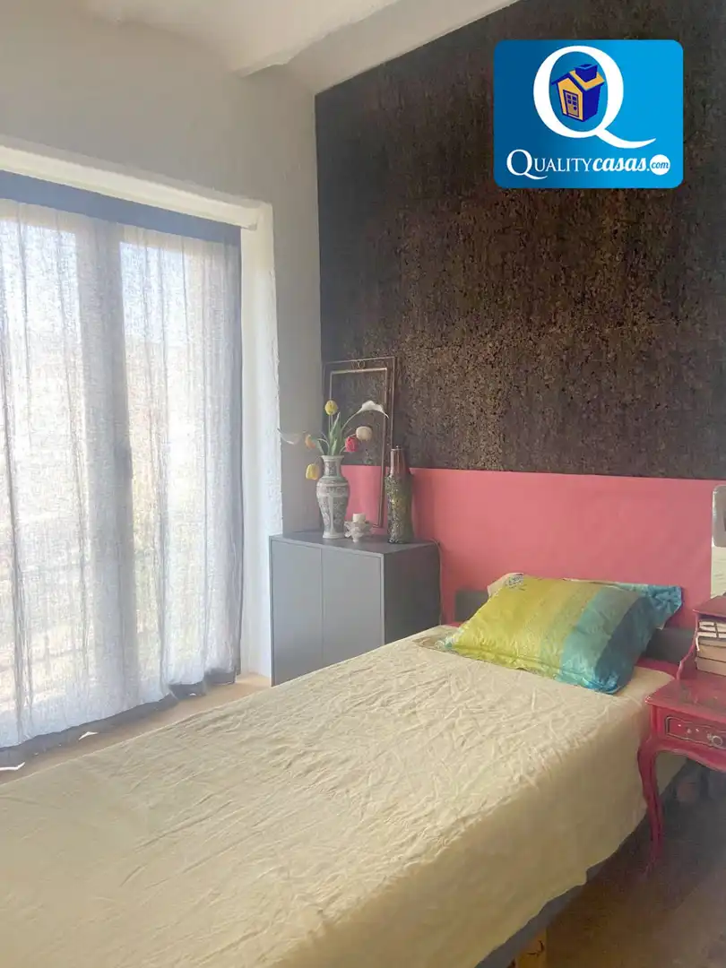 Dormitori de Apartament en venda en Alcoy / Alcoi amb Aire condicionat i Balcó