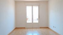 Bedroom of Flat for sale in Olías del Rey  with Air Conditioner, Heating and Parquet flooring