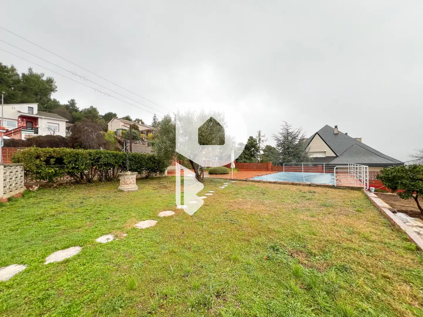 Jardí de Casa o xalet en venda en Vallirana amb Aire condicionat, Calefacció i Jardí privat