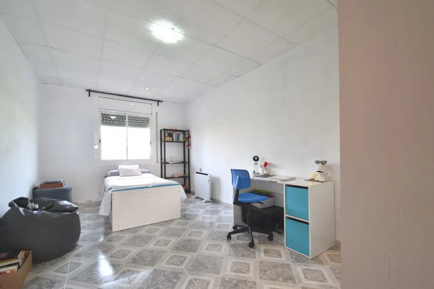 Bedroom of Country homes for sale in Vilanova i la Geltrú  with Terrace and Balcony