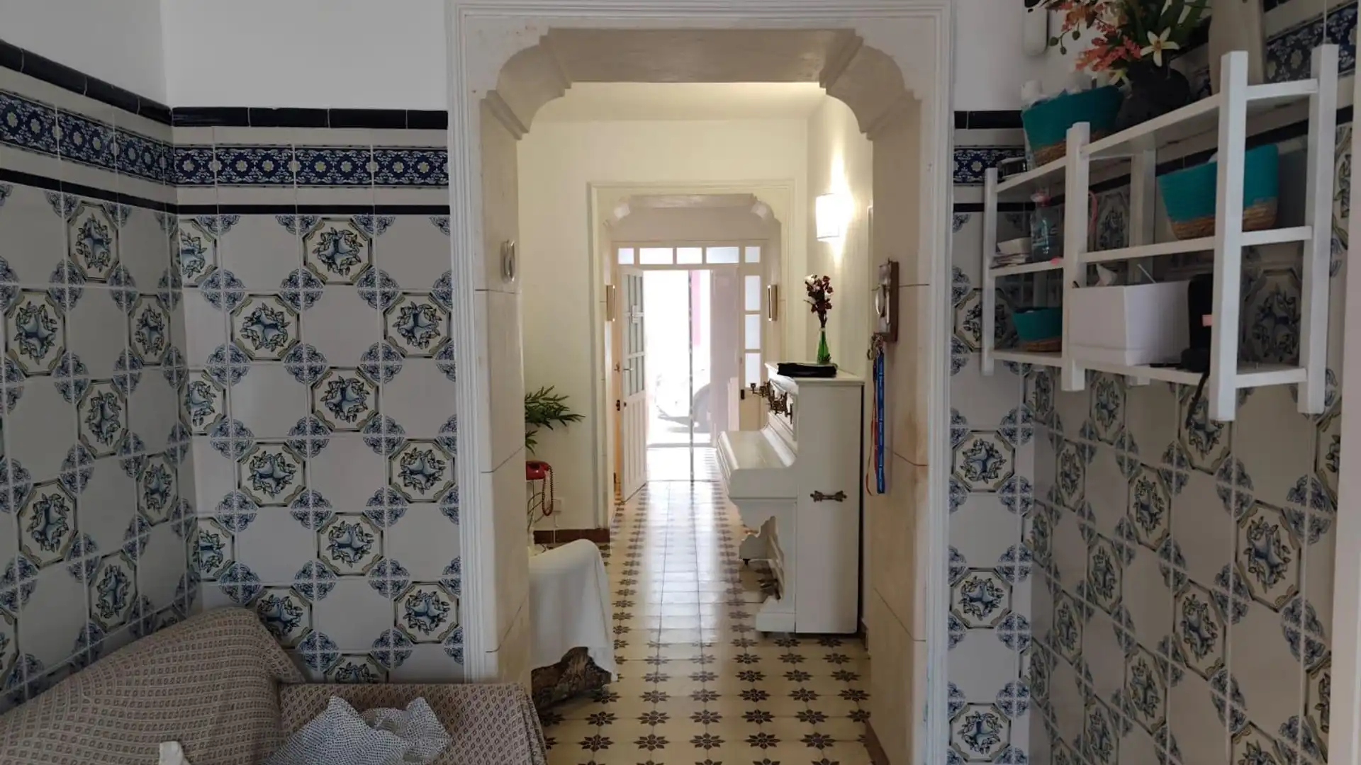 Single-family semi-detached for sale in Isla Cristina