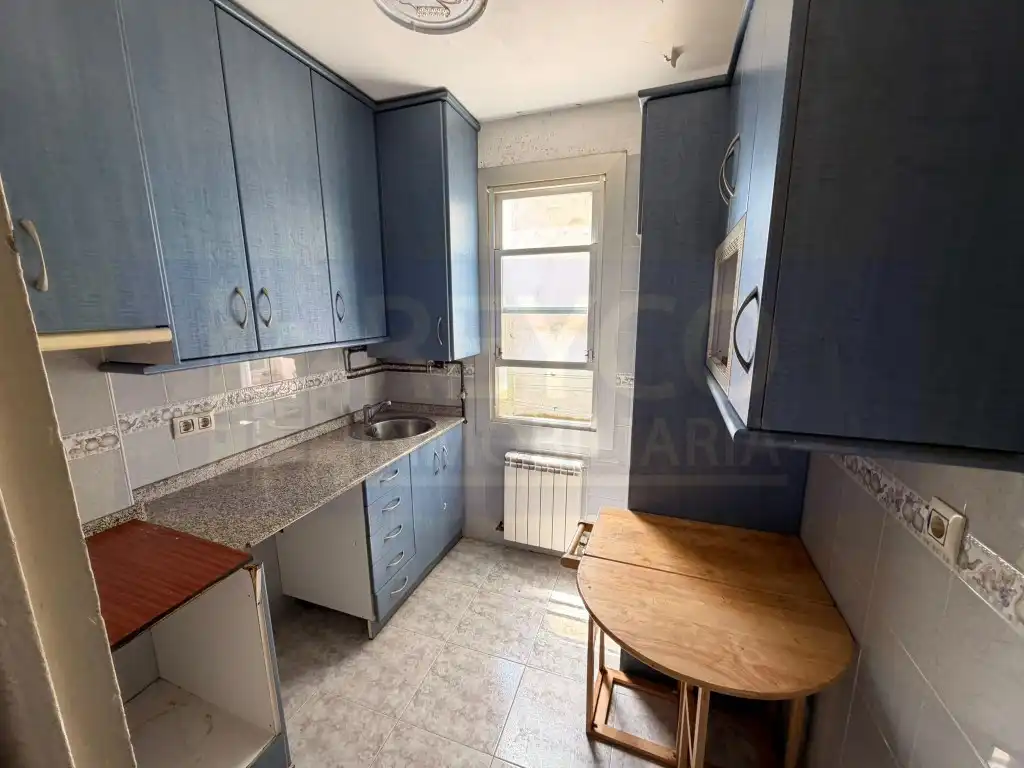 Cuina de Apartament en venda en  Logroño