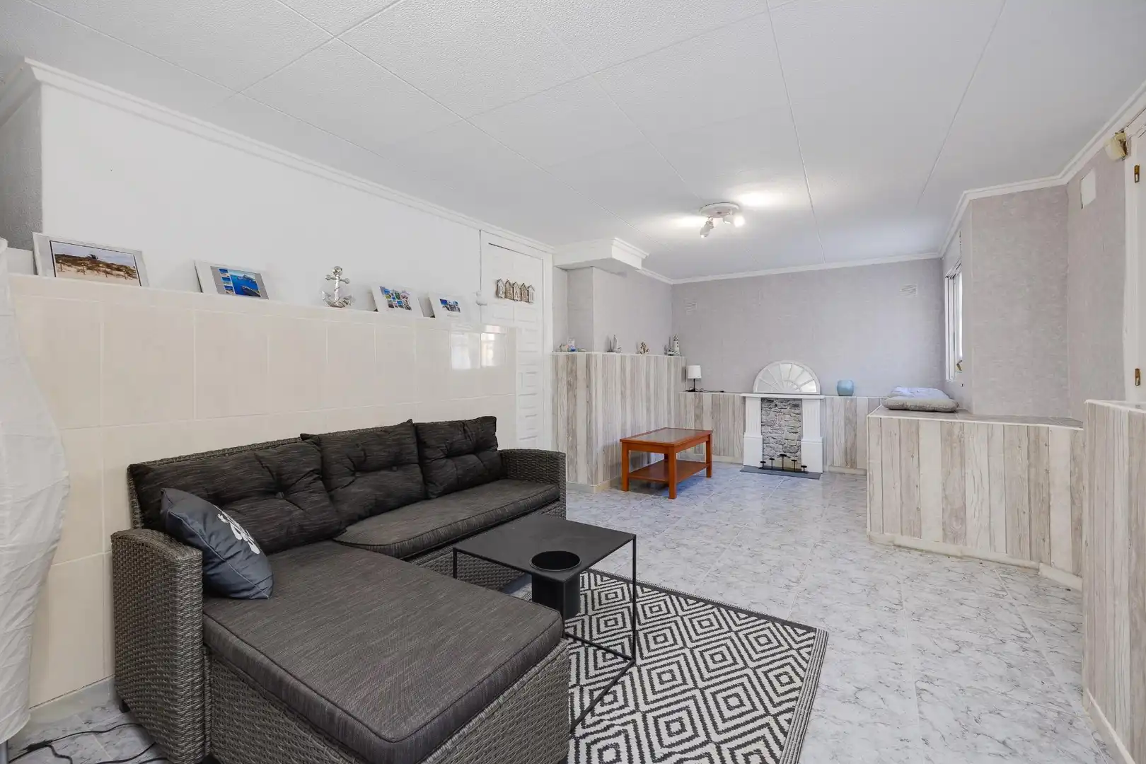 Sala de estar de Casa o chalet en venta en San Fulgencio con Aire acondicionado, Calefacción y Jardín privado