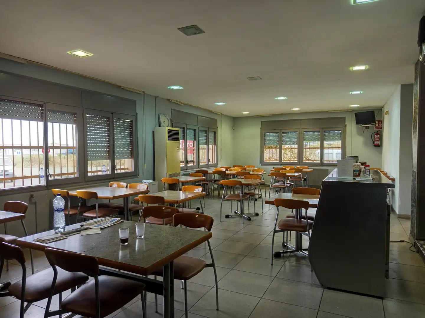 Commercial properties for sale in Granyanella  with Air Conditioner, Heating and Terrace