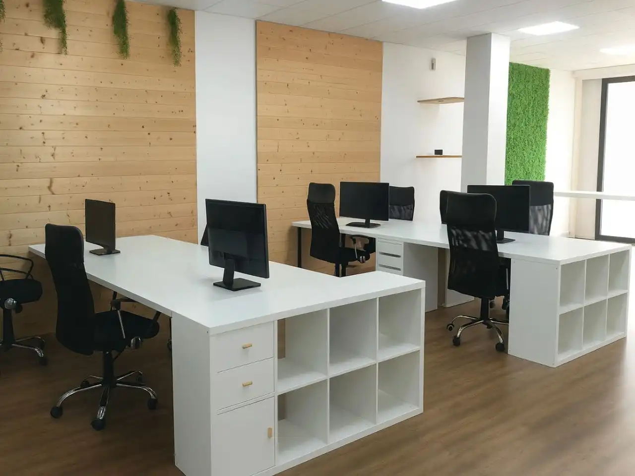 Business premises to rent in Francesc Macià 265, imagen 2
