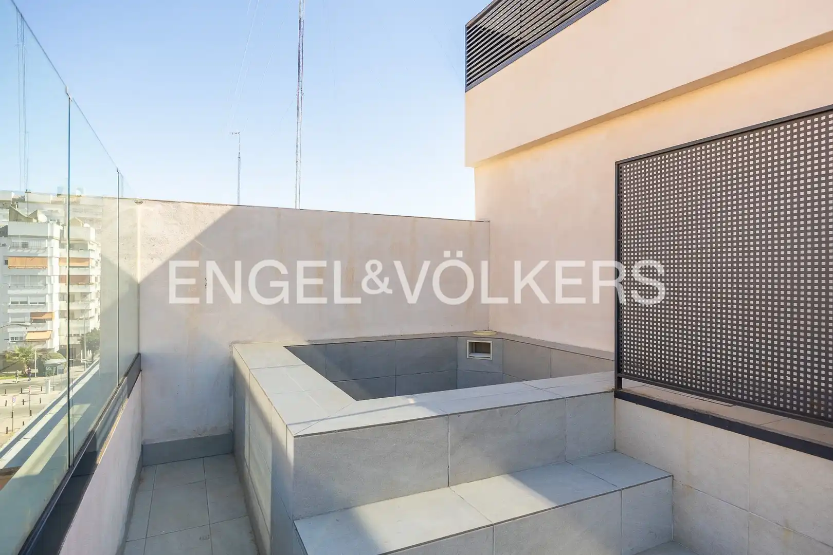 Terraza de Piso en venta en Sevilla con Aire acondicionado, Calefacción y Piscina