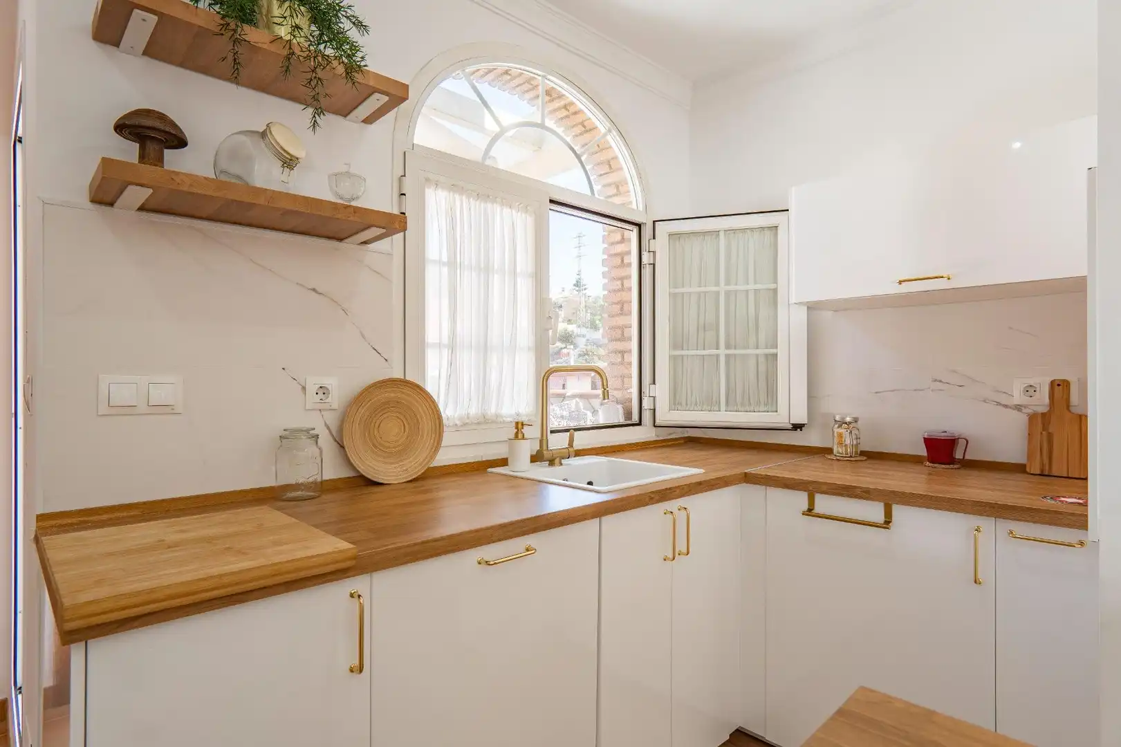 Cocina de Casa o chalet en venta en Caleta de Vélez
