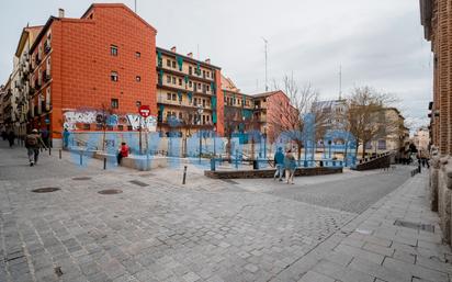 Vista exterior de Pis en venda en  Madrid Capital amb Calefacció i Moblat