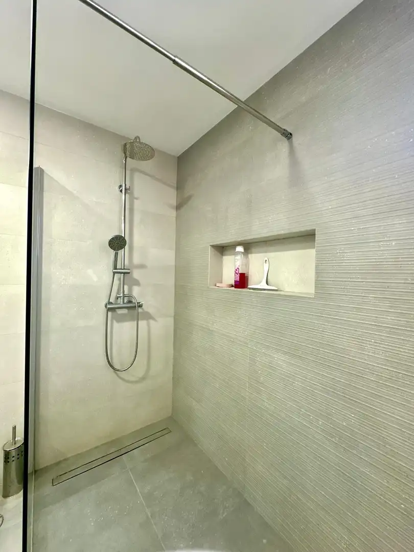 Baño de Ático en venta en Elche / Elx con Terraza, Amueblado y Balcón