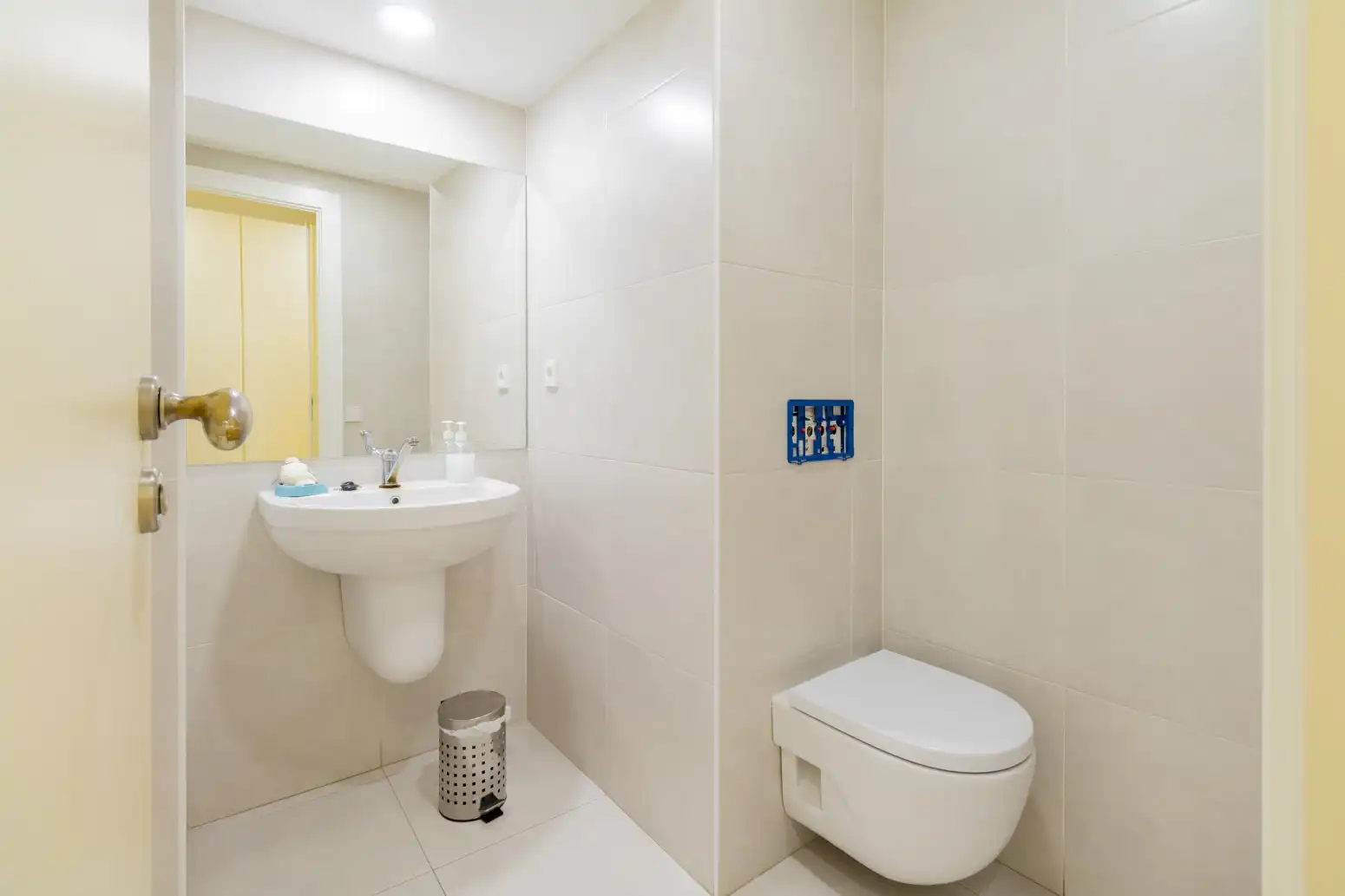 Badezimmer von Büro zur Miete in Burlada / Burlata mit Heizung