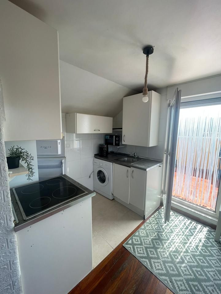 Cuina de Àtic de lloguer en Cartes amb Terrassa