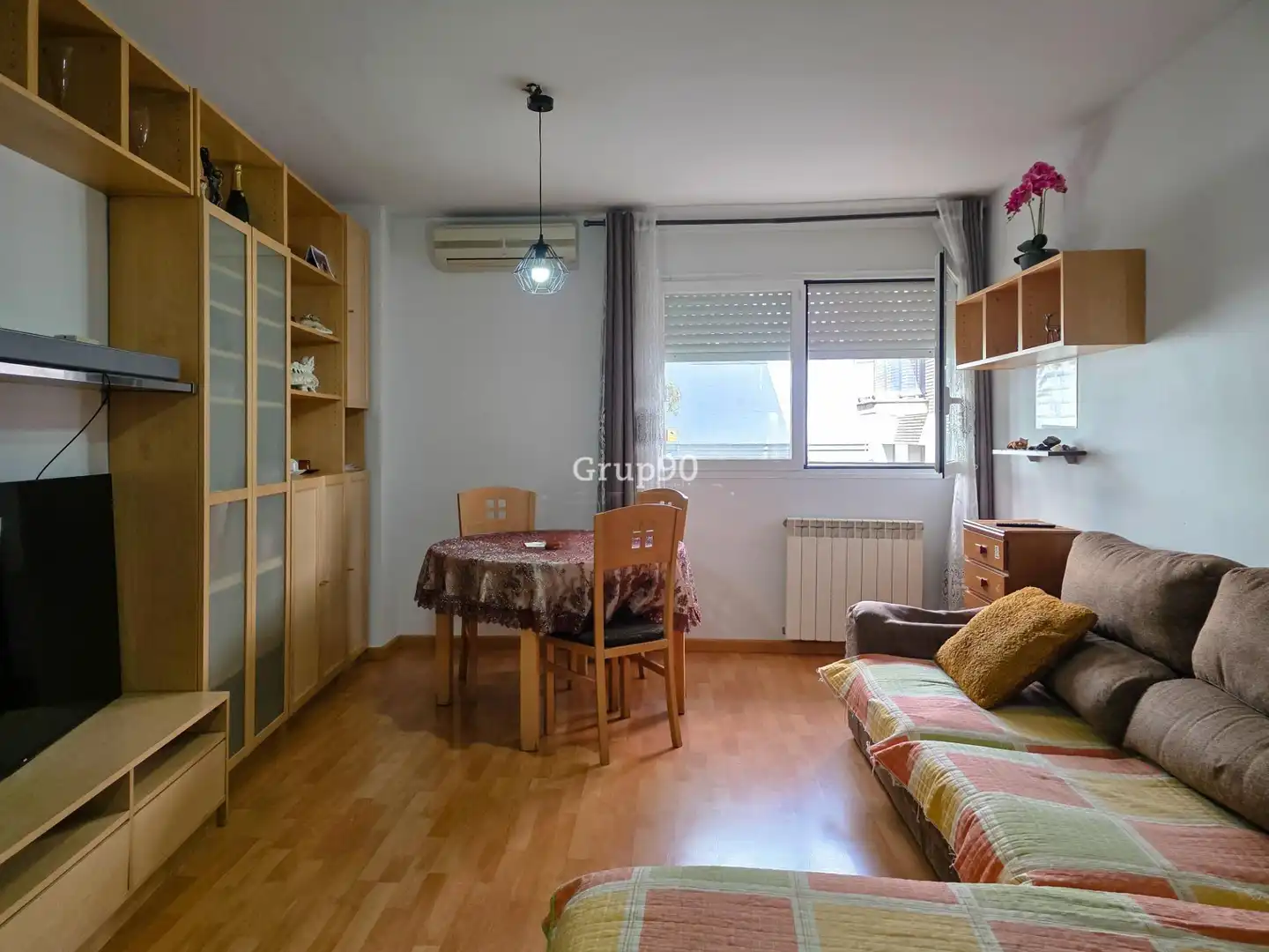 Flat for sale in Rosselló