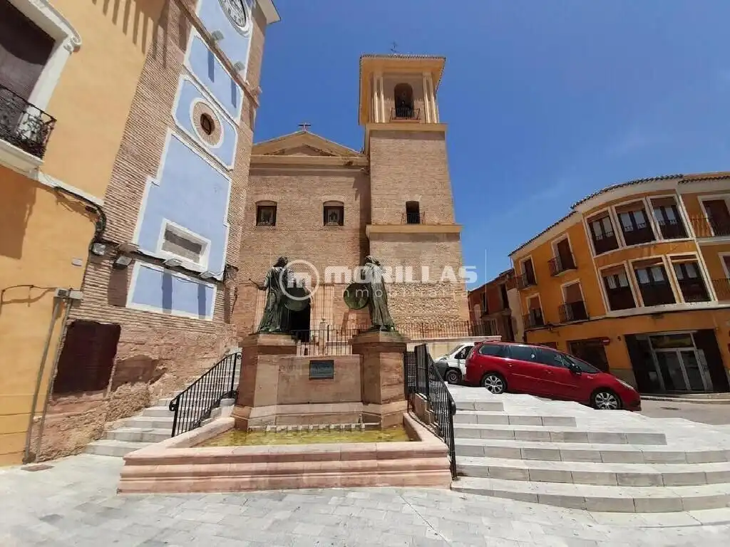 Vista exterior de Casa o xalet en venda en Mula amb Balcó