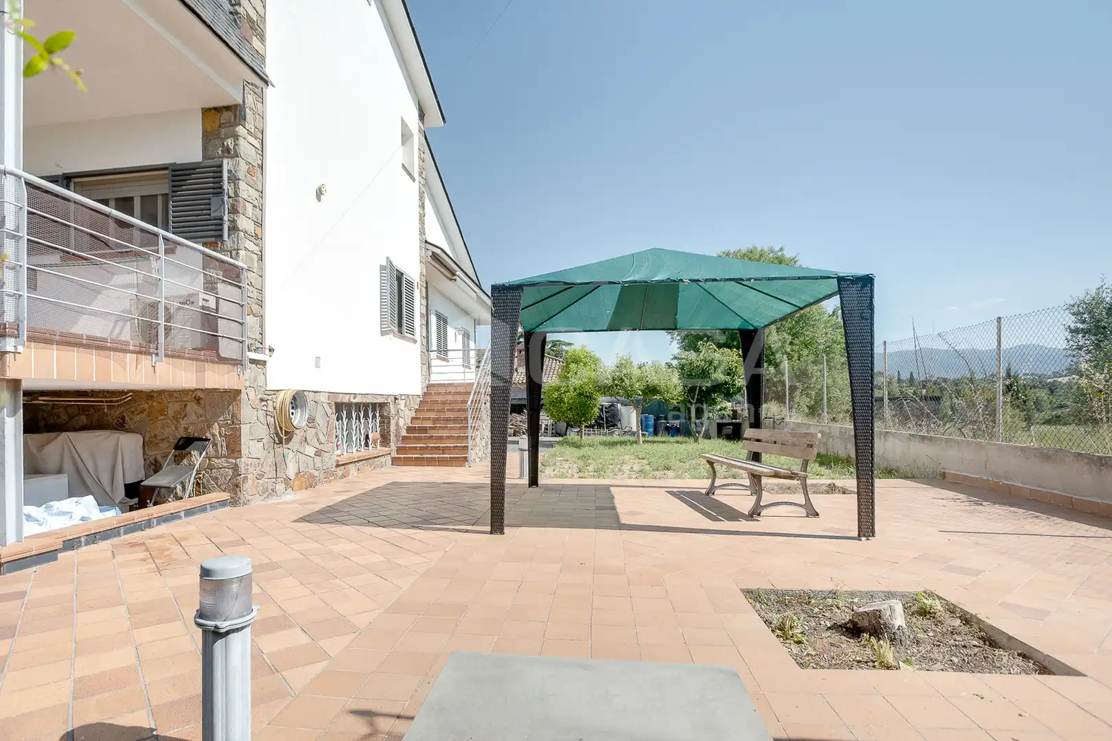 Terrassa de Casa o xalet en venda en Santa Eulàlia de Ronçana amb Aire condicionat, Calefacció i Terrassa