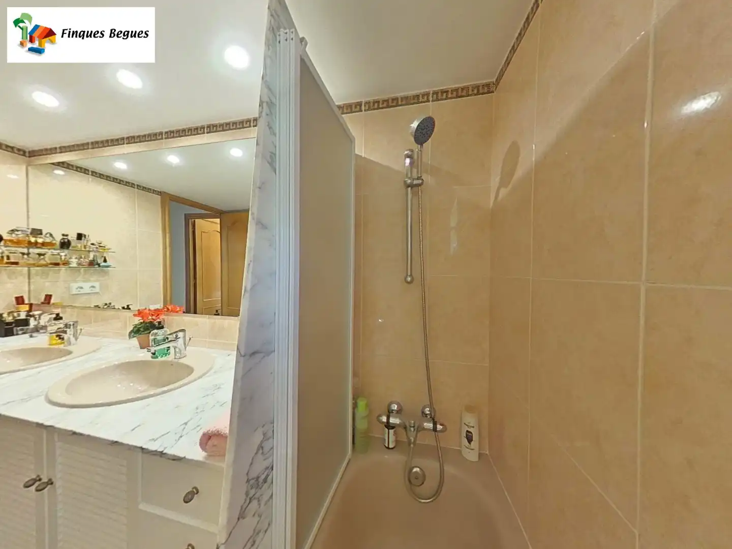 Detached house with pool for sale in Begues, imagen 32