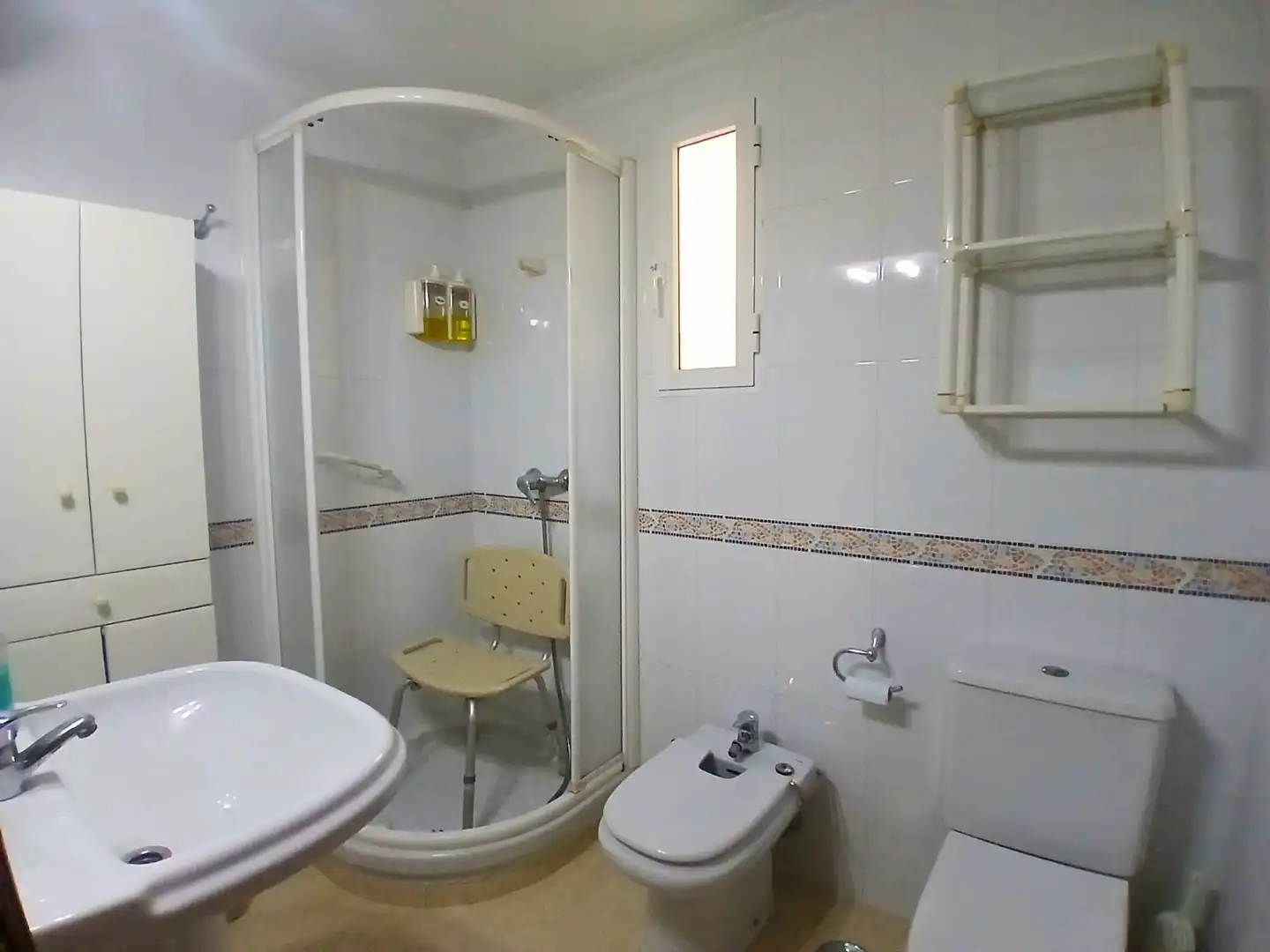 Baño de Piso en venta en Cartagena con Terraza y Balcón