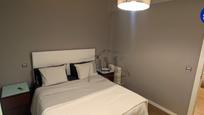 Bedroom of Flat for sale in  Madrid Capital  with Air Conditioner, Heating and Parquet flooring