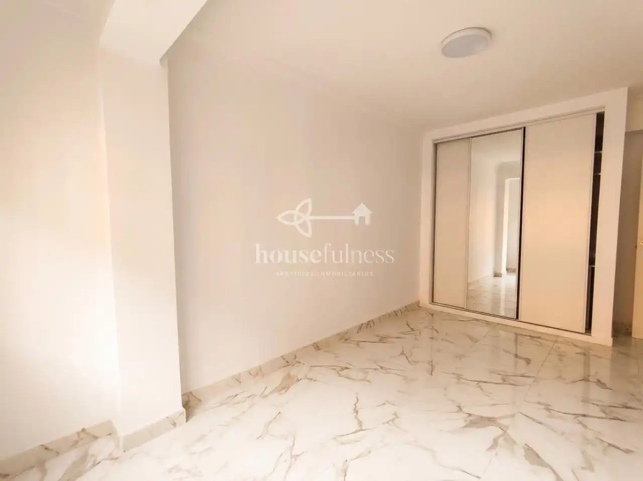 Habitación de Piso en venta en Ferrol con Calefacción