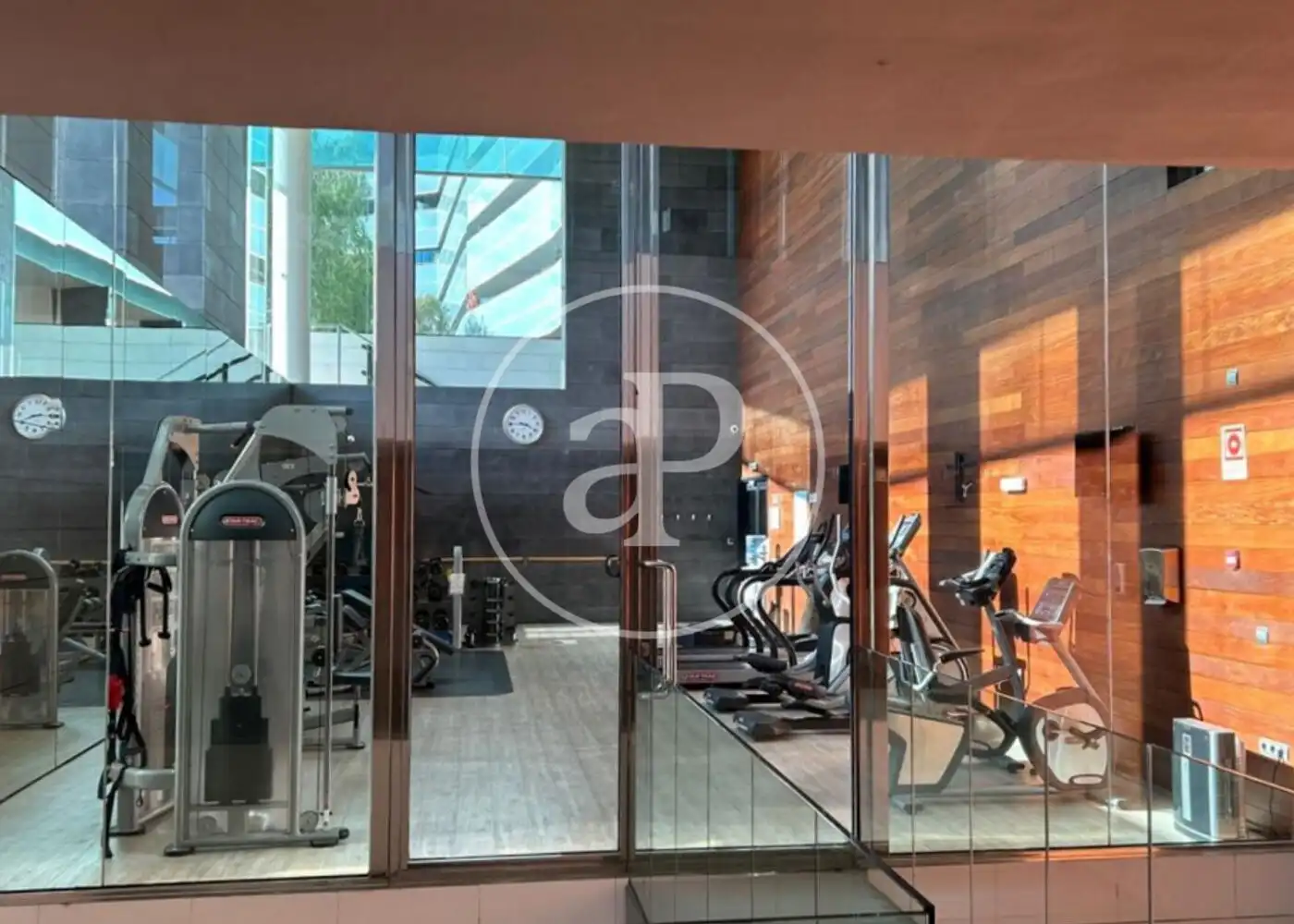 Piso en venta en Barcelona con Aire acondicionado, Calefacción y Terraza