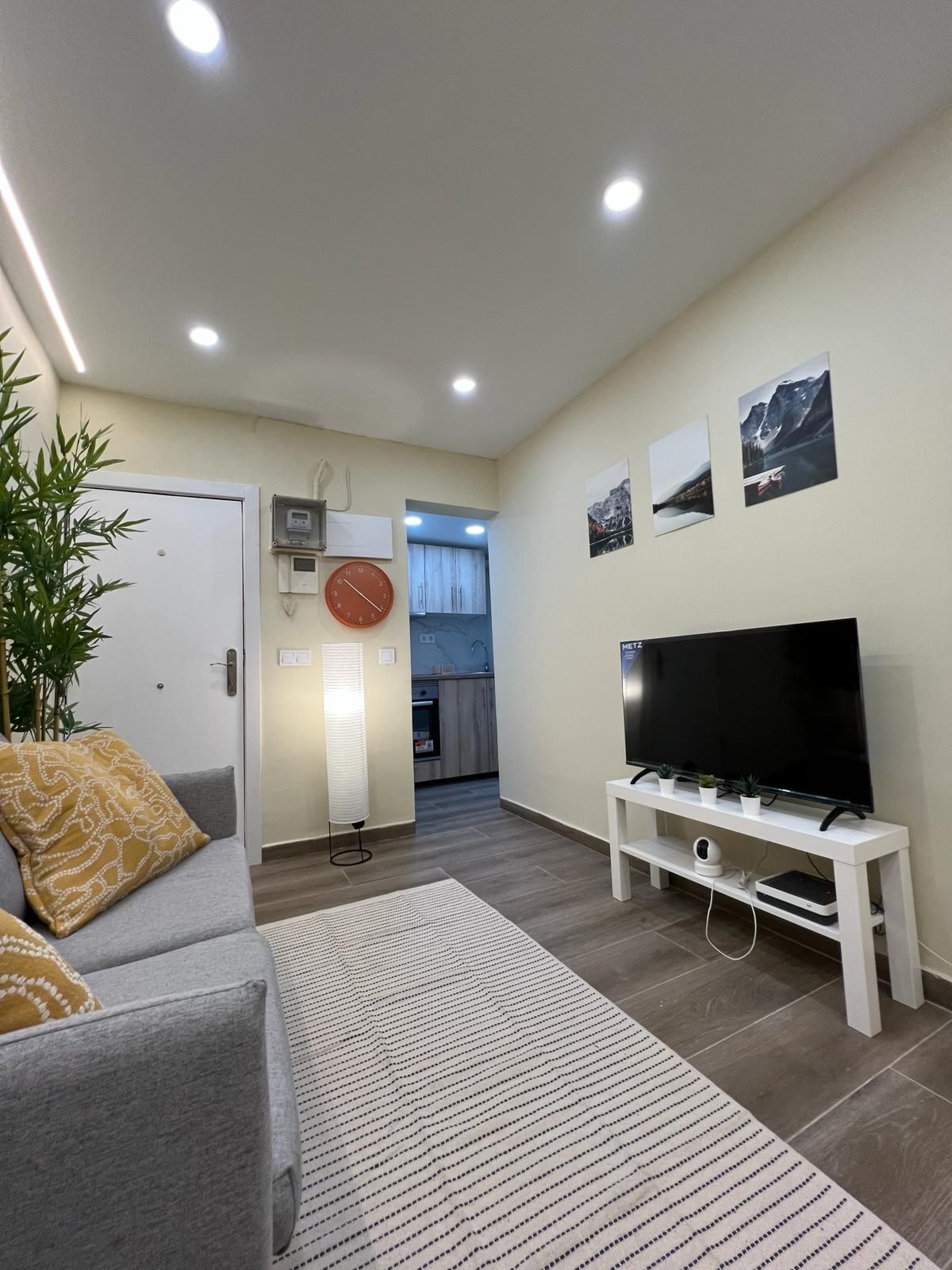 Living room of Flat for sale in  Barcelona Capital  with Heating and Terrace