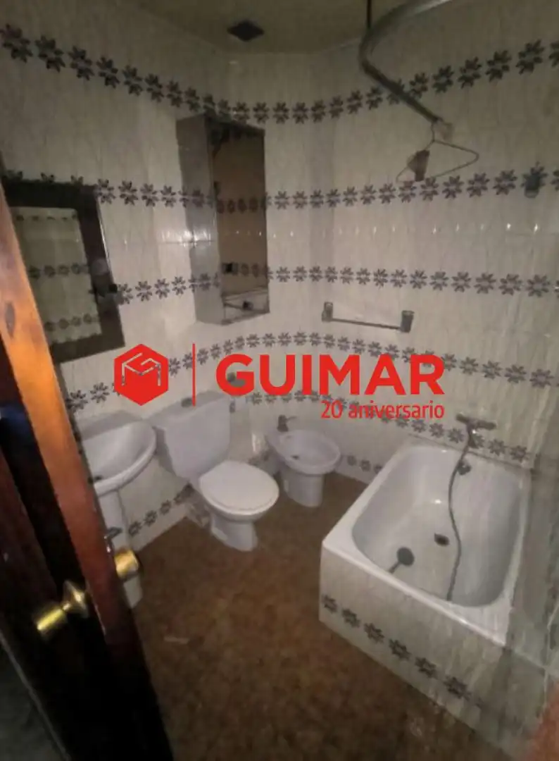 Piso en venta en Esplugues de Llobregat - Calle ROVELLAT, La Plana
