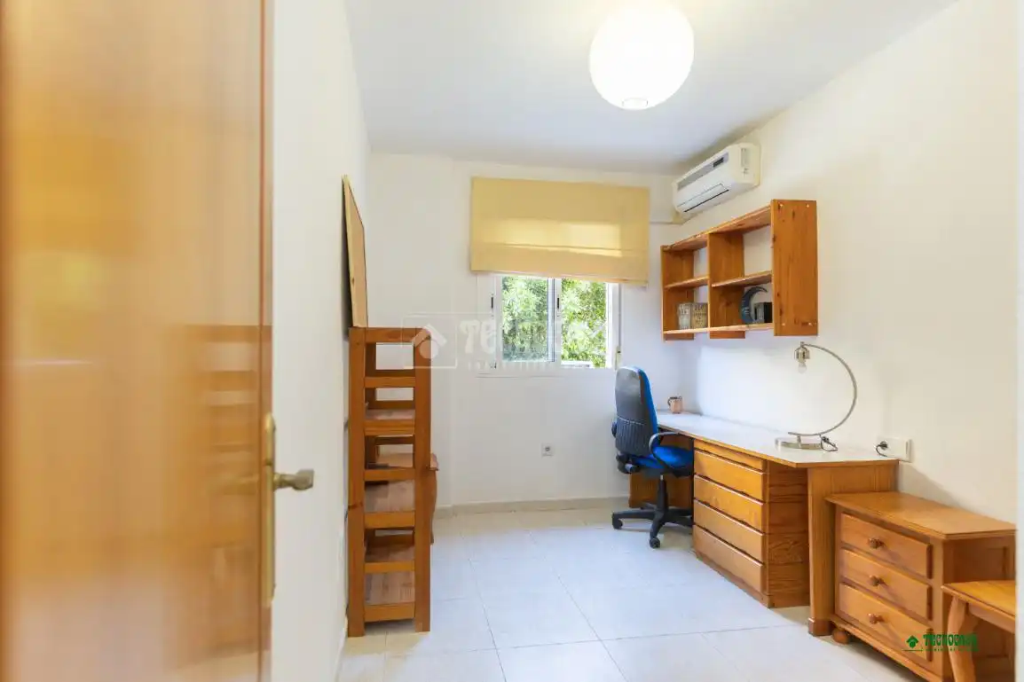 Habitación de Piso en venta en Almería con Trastero
