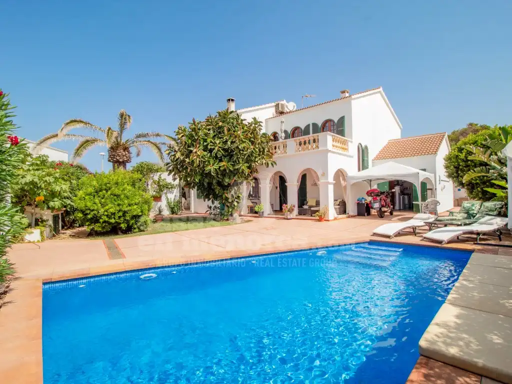 Casa amb piscina en venda a Cala Blanca, imagen 5