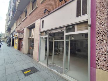 Local comercial de lloguer a Pamplona-Iruña - Calle Olite 34