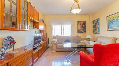 Foto 2 de Casa adosada en venta en Calle del Río Genil, Cúllar Vega, Granada