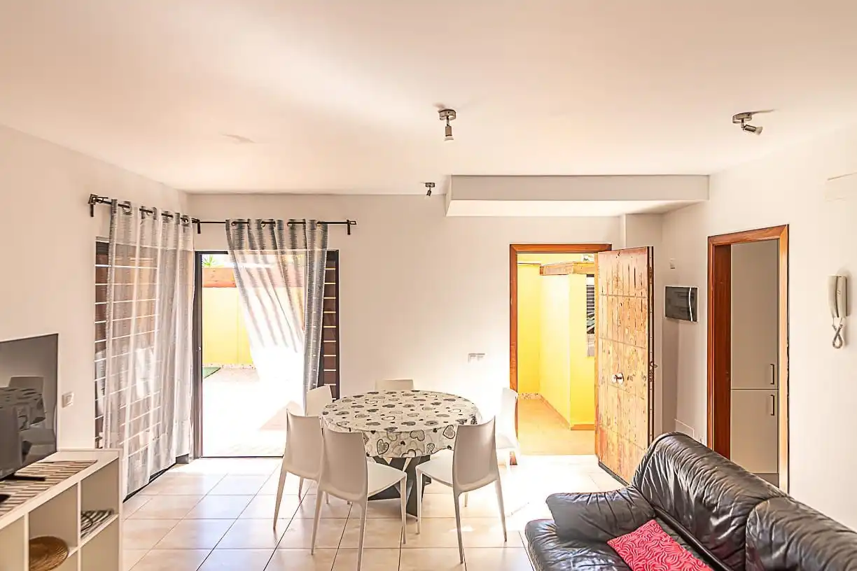 Sala d'estar de Dúplex en venda en Antigua amb Jardí privat, Terrassa i Piscina