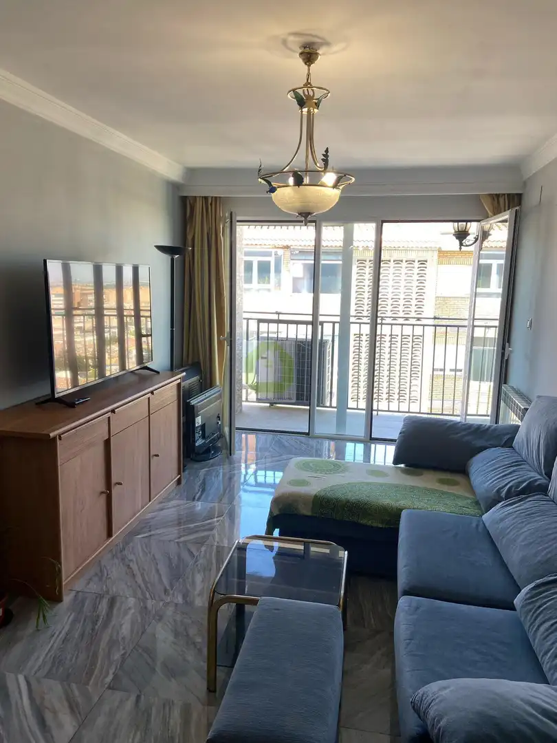 Living room of Flat for share in Granada  with Furnished and Balcony
