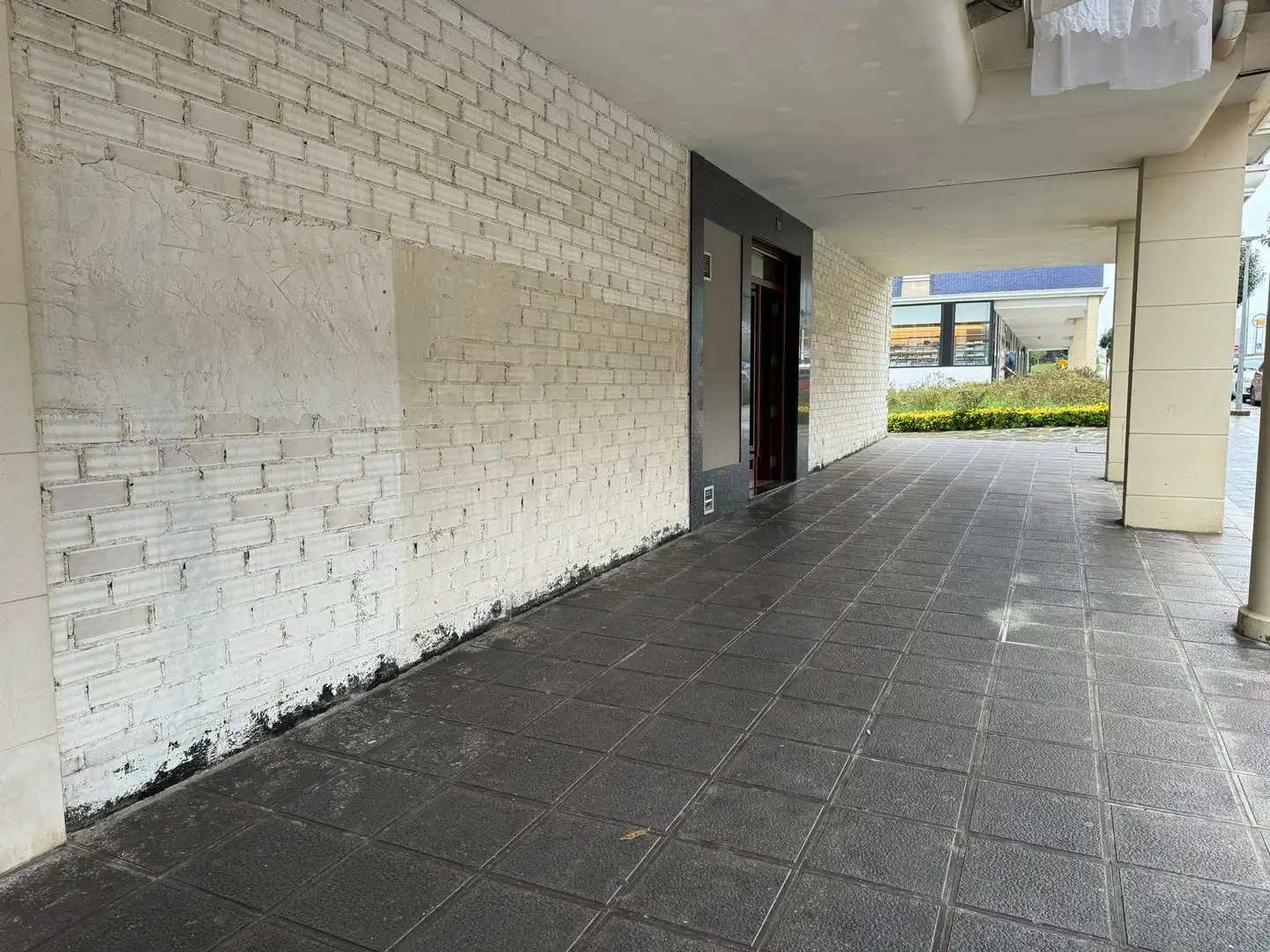 Außenansicht von Geschaftsraum zum Verkauf in Santander