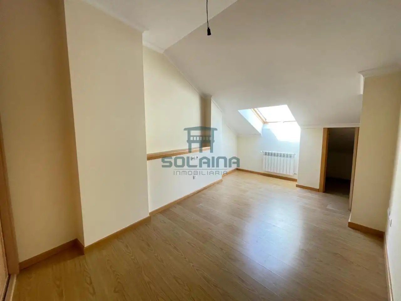 Habitación de Ático en venta en San Cibrao das Viñas con Calefacción