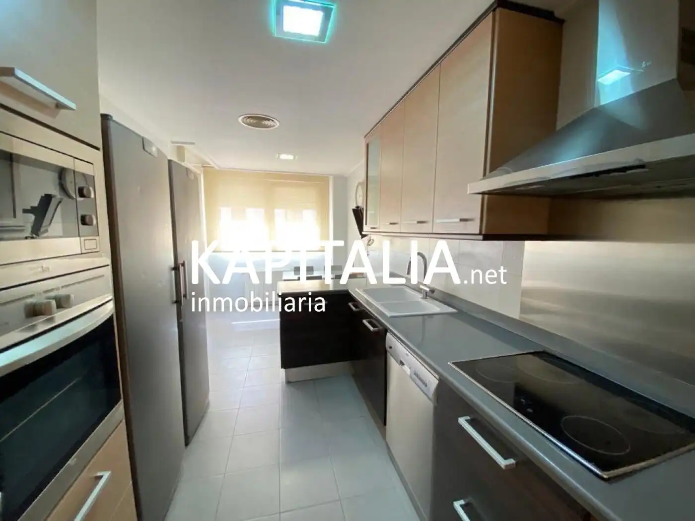 Piso con terraza en venta en Sant Josep - Zona Hospital, imagen 3