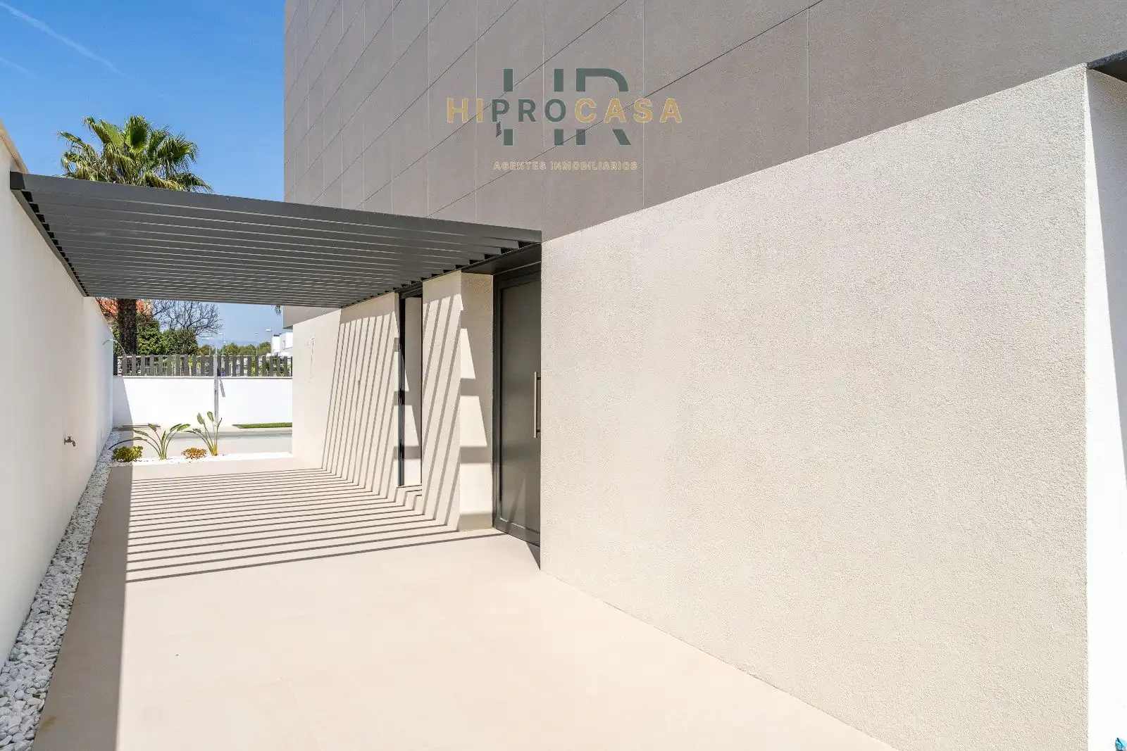 Exterior view of Detached homes for sale in Cambrils  with Air Conditioner, Heating and Private garden