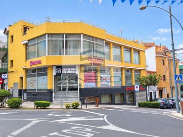 Local comercial en alquiler en AV.  LOS REMEDIOS