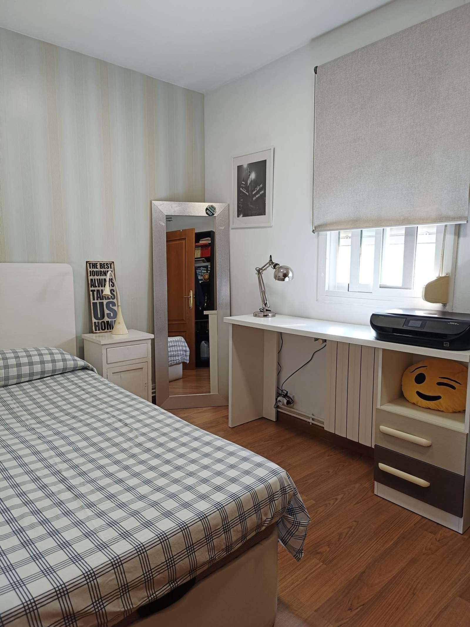 Flat to share in Pinedo