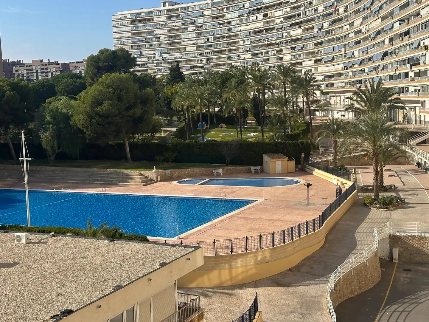 Piscina de Apartament en venda en Sant Joan d'Alacant amb Aire condicionat, Terrassa i Forn