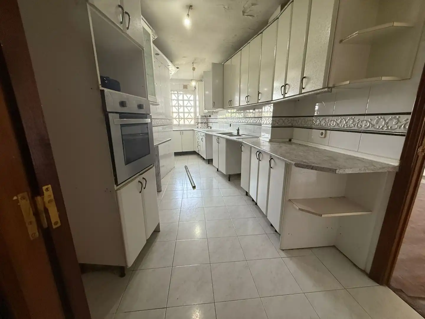Kitchen of Flat for sale in San Martín de la Vega  with Terrace and Balcony