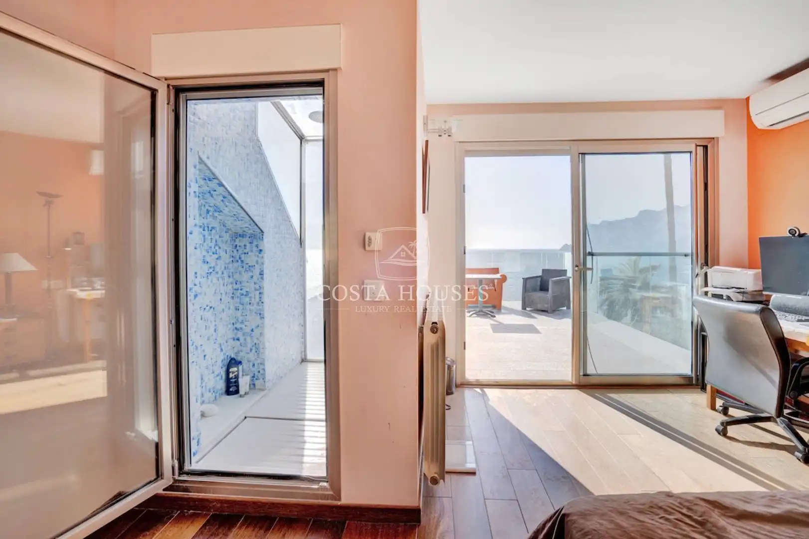 Detached house with terrace for sale in La Fustera, imagen 14