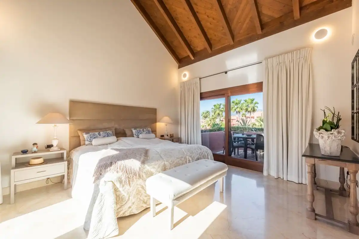 Penthouse with pool for sale in Selwo, imagen 20