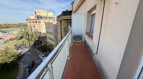 Foto 4 de Apartament en venda a Plaza Jacint Benavente, Can Vidalet, Esplugues de Llobregat